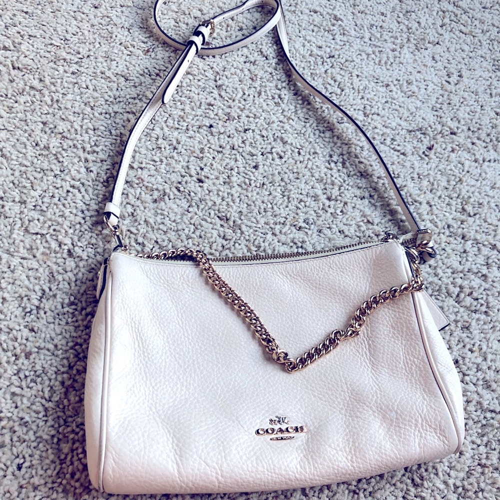 Great condition: coach crossbody coach convertible adjustable